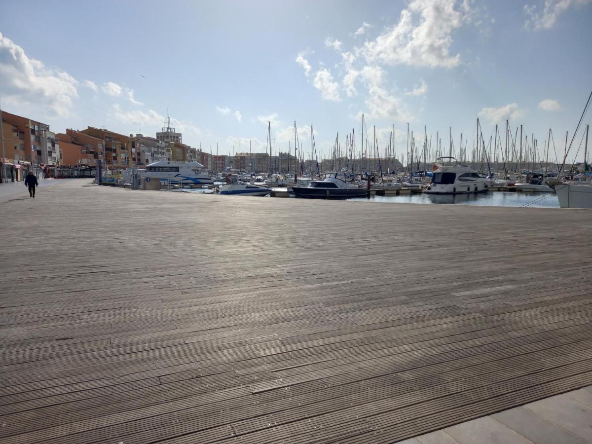דירות אגדה Port Brescou, T3 En Duplex Climatise, Superbe Vue Sur Le Port מראה חיצוני תמונה